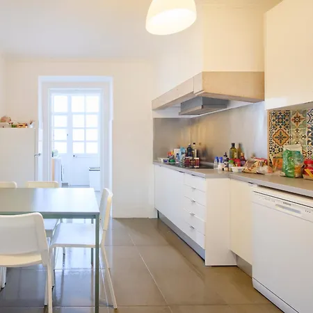 Bright Double Saldanha, 1min Metro Casa de hóspedes Lisboa