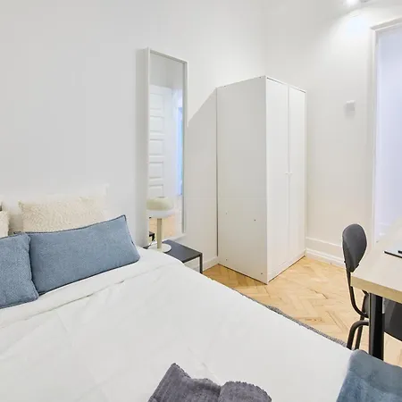 Casa de hóspedes Bright Double Saldanha, 1min Metro