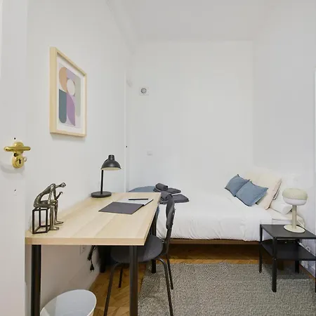 Casa de hóspedes Bright Double Saldanha, 1min Metro Lisboa