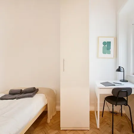 Bright Double Saldanha, 1min Metro Casa de hóspedes Lisboa